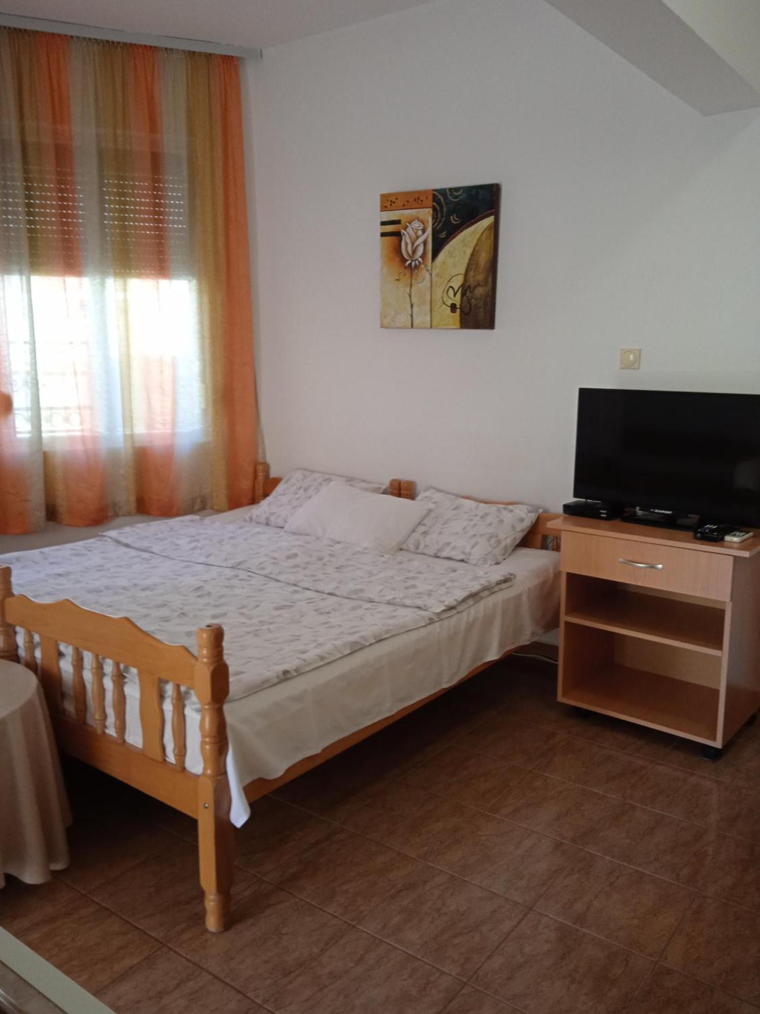Comfort Apartments Бар Екстер'єр фото