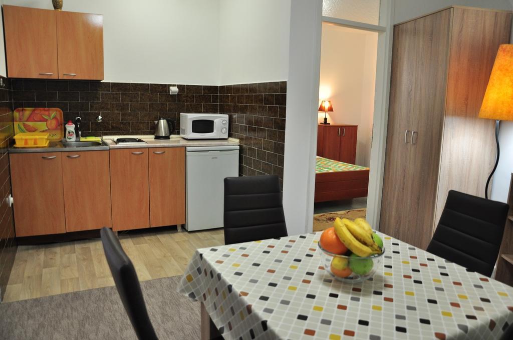 Comfort Apartments Бар Екстер'єр фото